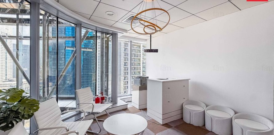 Kantoor in Business Bay, Dubai, VAE 101.8 vr.m. nr 679896
