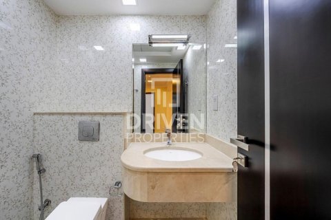 Villa in The Villa, Dubai, UAE 5 bedrooms, 502 sq.m. № 682667 - photo 17