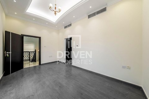 Villa in The Villa, Dubai, UAE 5 bedrooms, 502 sq.m. № 682667 - photo 12