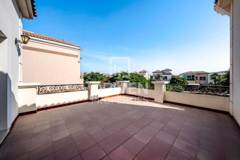 Villa in The Villa, Dubai, UAE 5 bedrooms, 502 sq.m. № 682667 - photo 21