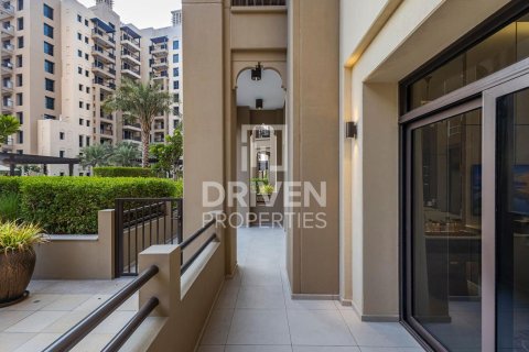 Lägenhet till försäljning i Umm Suqeim, Dubai, UAE 1 sovrum, 86 kvm Nr. 682670 - fotografi 16