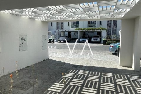 Városi lakóépület itt: Dubai, EAE, 3 hálószoba, 190 m², azonosító: 637747 - fénykép 18