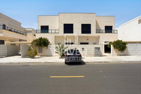 Villa itt: Meydan, Dubai, EAE, 5 hálószoba, 929.96 m², azonosító: 762656 - fénykép 1