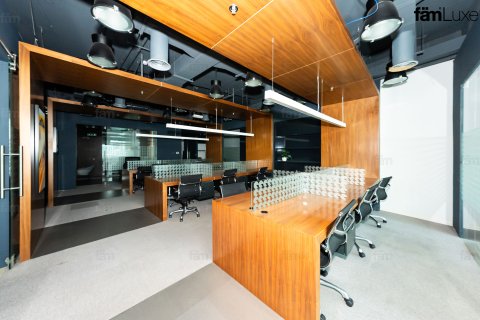 Office in Business Bay, Dubai, UAE 145.5 sq.m. № 660541 - photo 6