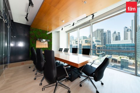 Снять в аренду офис в Бизнес-Бэй, Дубай, ОАЭ 145.5м2, № 660541 - фото 4