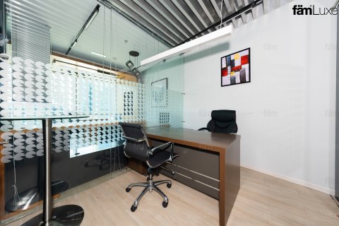 Office in Business Bay, Dubai, UAE 145.5 sq.m. № 660541 - photo 17