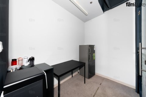 Office in Business Bay, Dubai, UAE 145.5 sq.m. № 660541 - photo 23