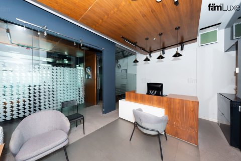 Office in Business Bay, Dubai, UAE 145.5 sq.m. № 660541 - photo 5