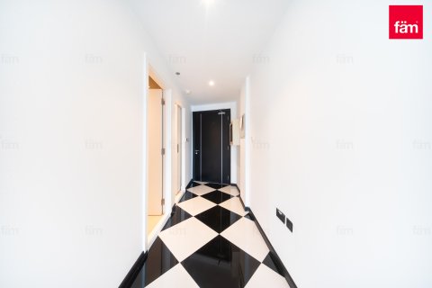 Office in Business Bay, Dubai, UAE 67.5 sq.m. № 660547 - photo 8