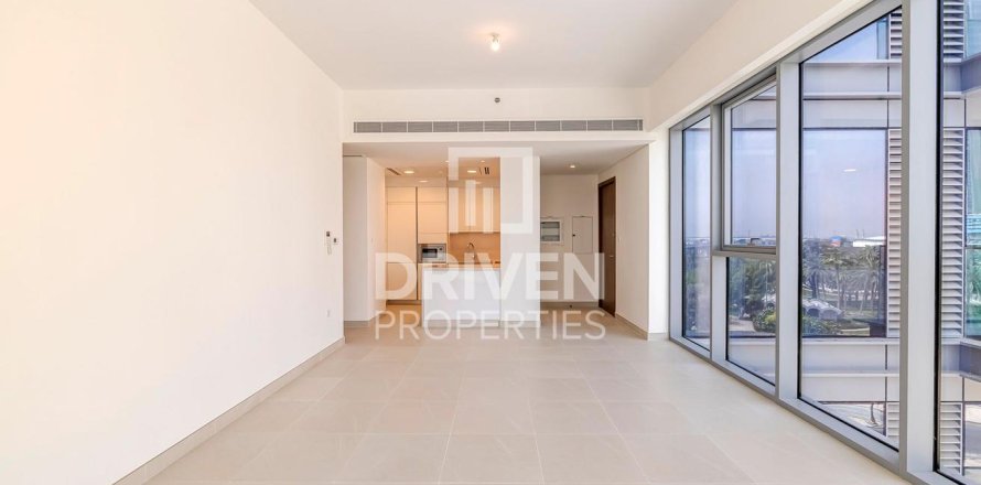 Διαμέρισμα σε Al Wasl, Dubai, ΗΑΕ 2 υπνοδωμάτια, 147 τ.μ. Αρ. 682733