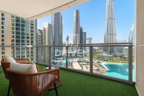 Lägenhet till försäljning i Downtown Dubai (Downtown Burj Dubai), Dubai, UAE 3 sovrum, 183.67 kvm Nr. 762273 - fotografi 1
