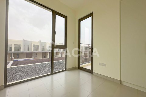 Müüa villa asukohaga Dubai South (Dubai World Central), Dubai, AÜE: 4 magamistoaga, 289 m² Nr 707191 - pilt 10