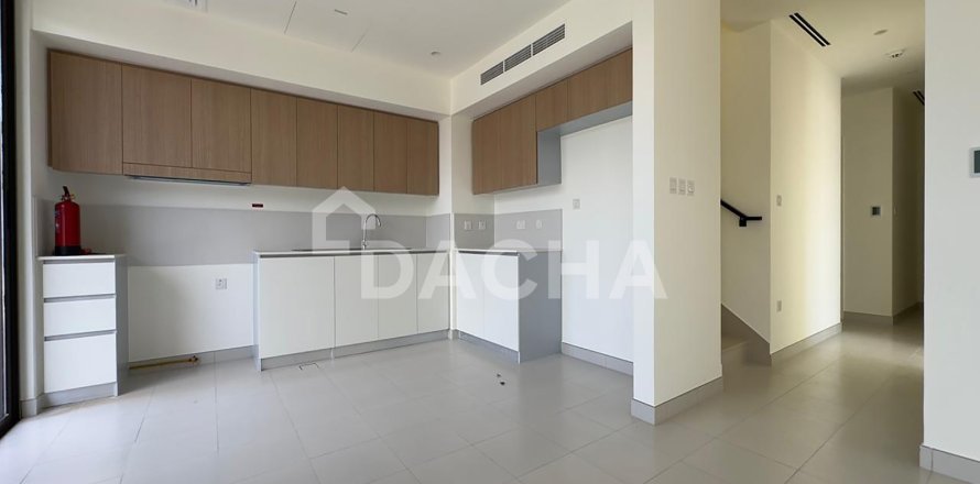 Villa asukohaga Dubai South (Dubai World Central), Dubai, AÜE: 4 magamistoaga, 289 m² Nr 707191
