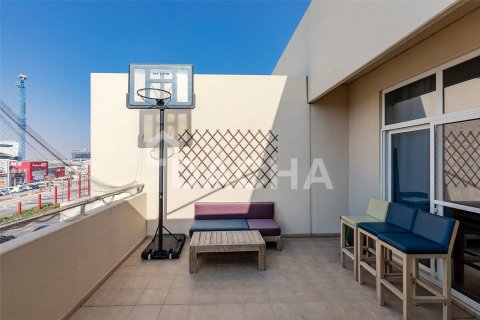 Apartament në Motor City, Dubai, Emiratet e Bashkuara Arabe 2 dhoma gjumi, 186 m2. № 707192 - Foto 9