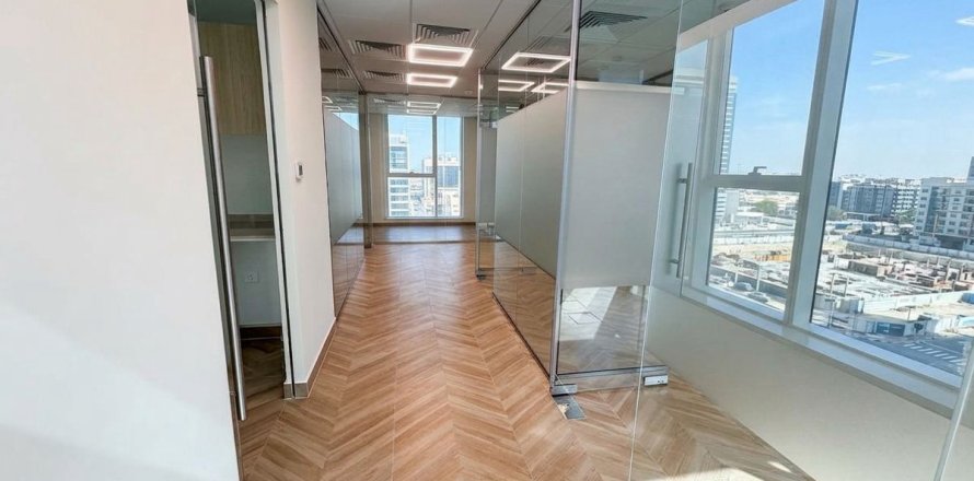 Pejabat di Dubai, UAE 104.5 meter persegi № 725811
