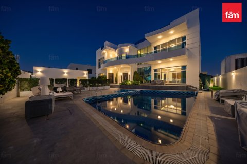 Villa in Al Barsha, Dubai, VAE: 5 Schlafzimmer, 1114.8 m2 Nr. 725806