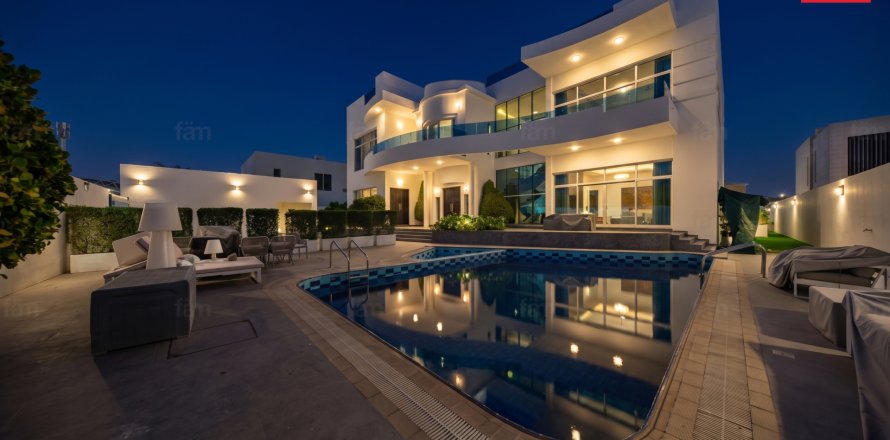 Vila di Al Barsha, Dubai, UAE 5 bilik tidur, 1114.8 meter persegi № 725806