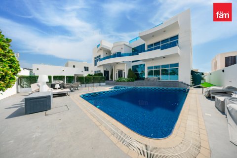 Vila di Al Barsha, Dubai, UAE 5 bilik tidur, 1114.8 meter persegi № 725806 - foto 14