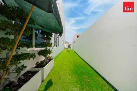 Vila di Al Barsha, Dubai, UAE 5 bilik tidur, 1114.8 meter persegi № 725806 - foto 7