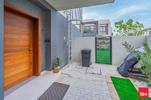 Villa til leje i Dubai, UAE 4 soveværelser, 227.5 kvm № 668881 - foto 11