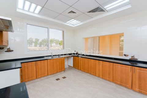 Vila v Dubai, SAE 5 ložnice, 554.9 m² Č.: 668877 - fotografie 4
