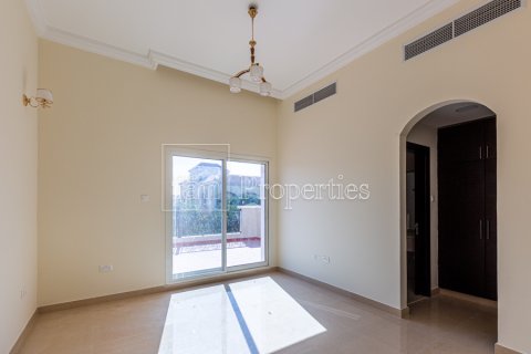 Vila v Dubai, SAE 5 ložnice, 554.9 m² Č.: 668877 - fotografie 18