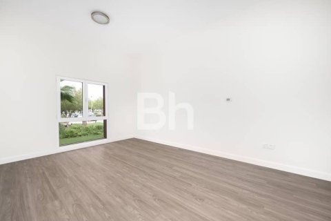 Apartment in Discovery Gardens, Dubai, UAE 45 sq.m. № 730570 - photo 3