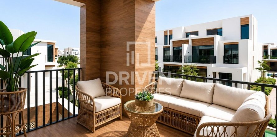 Radový dom v Arabian Ranches 3, Dubai, SAE 4 spálne, 148.18 m2 č. 764924