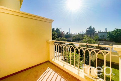 Villa in The Springs, Dubai, UAE 3 bedrooms, 228.17 sq.m. № 733643 - photo 10