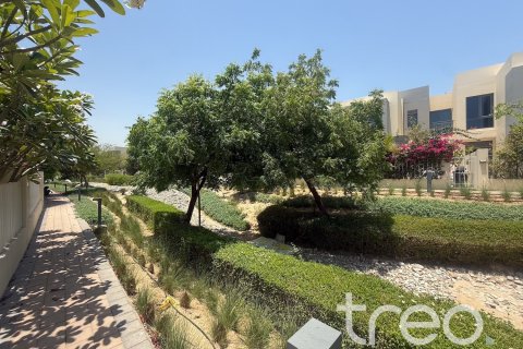Kuća u nizu u Dubai Hills Estate, UAE 3 spavaćih soba, 206.99 m2 Br. 733644 - fotografija 3
