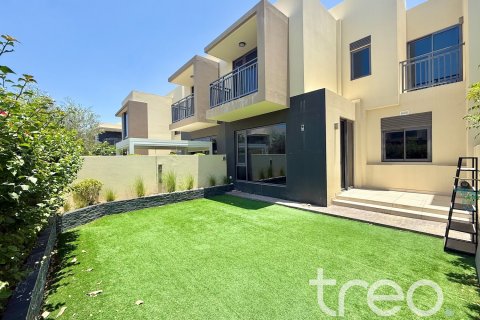 Ridamaja asukohaga Dubai Hills Estate, AÜE: 3 magamistoaga, 206.99 m² Nr 733644