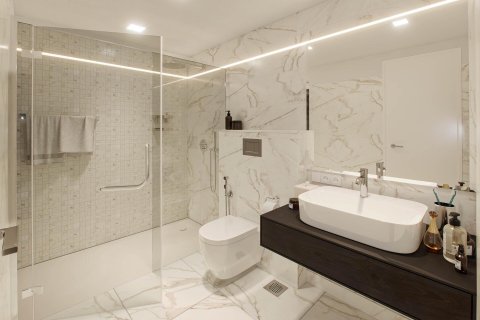 Apartment on the Yas Island, Abu Dhabi, UAE 3 bedrooms, 251 sq.m. № 717031 - photo 17