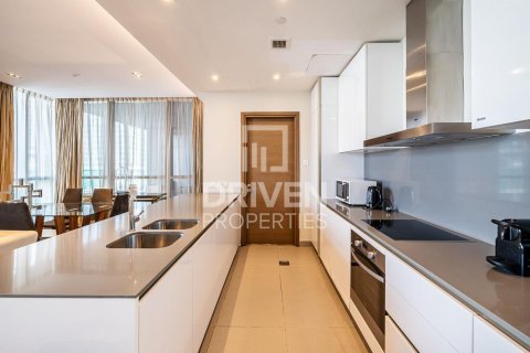 Apartment til salg i City Walk, Dubai, UAE 1 soveværelse, 149.39 kvm № 743326 - foto 17