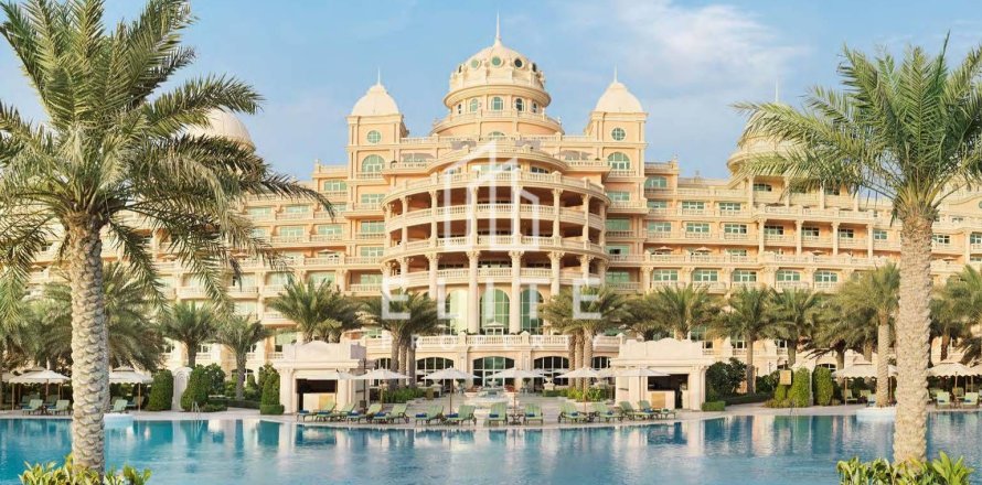 Penthouse in Palm Jumeirah, Dubai, UAE 5 bedrooms, 1403 sq.m. № 736380