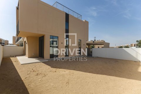 Villa til leie i Dubai South (Dubai World Central), Dubai, Emiratene 4 soverom, 334.64 kvm Nr. 759635 - Foto 2