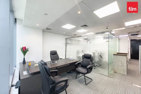 Müüa kontor asukohaga Business Bay, Dubai, AÜE: 77 m² Nr 669688 - pilt 7