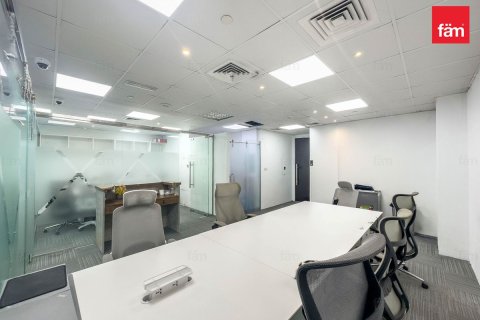 Müüa kontor asukohaga Business Bay, Dubai, AÜE: 77 m² Nr 669688 - pilt 3
