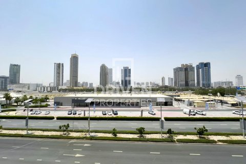 Leilighet til leie i Dubai Sports City, Dubai, Emiratene 2 soverom, 127 kvm Nr. 684678 - Foto 2