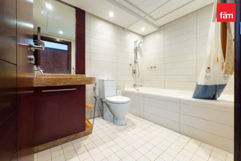 Huoneisto Downtown Dubai (Downtown Burj Dubai), Arabiemiraatit 2 makuuhuonetta, 120.7 m2 № 669815 - kuva 14