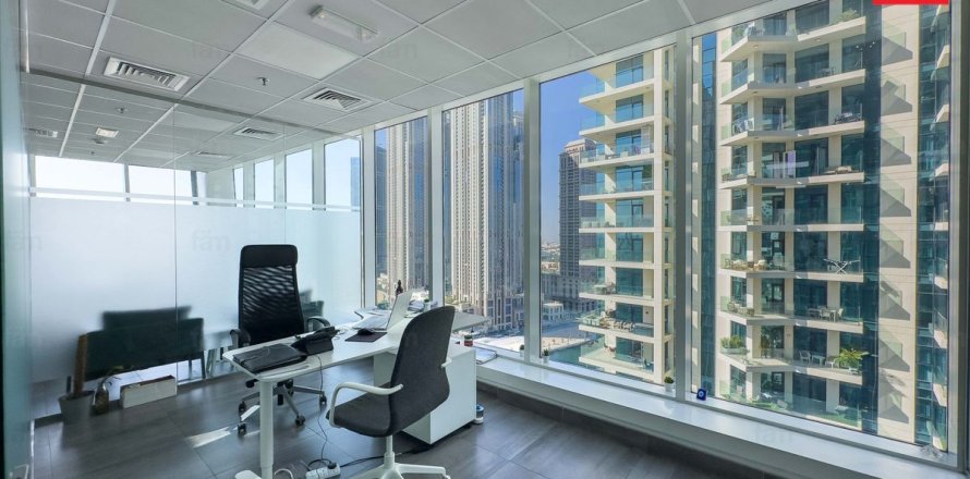 Kancelarija u Business Bay, Dubai, UAE 130.4 m2 Br. 669811