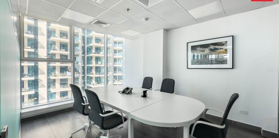 Toimisto Business Bay, Dubai, Arabiemiraatit 130.4 m2 № 669811
