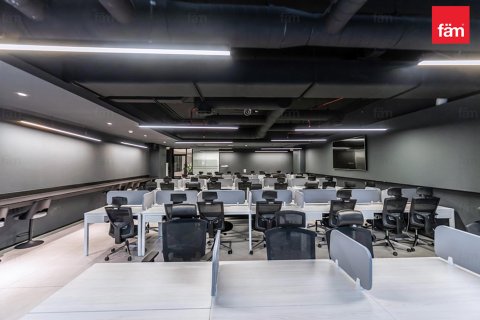 Büroraum zum Verkauf in Business Bay, Dubai, VAE 561.9 m2 Nr. 669812 - Foto 16