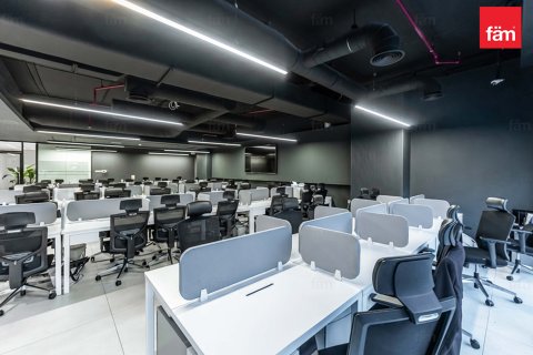 Büroraum zum Verkauf in Business Bay, Dubai, VAE 561.9 m2 Nr. 669812 - Foto 4