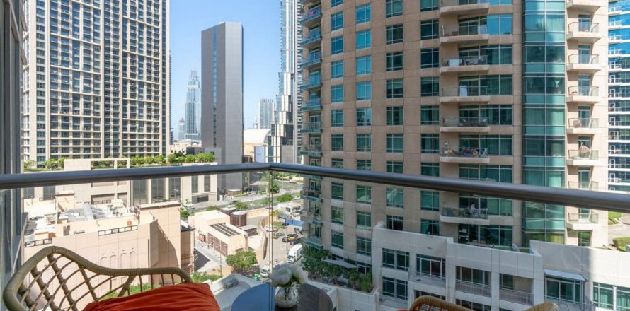 Appartamento a Downtown Dubai (Downtown Burj Dubai), Dubai, EAU 2 camere da letto, 136.4 mq. № 751262