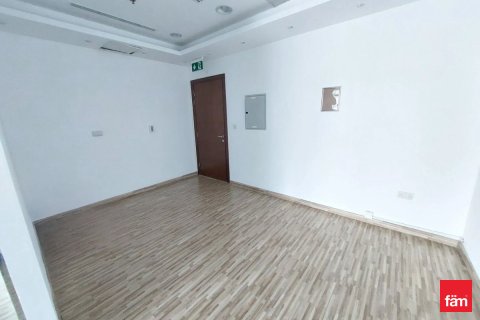 Birojs Business Bay, Dubaijā, AAE 107.5 m2 Nr. 660584 - attēls 2