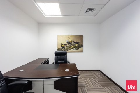 Office in Business Bay, Dubai, UAE 82.5 sq.m. № 660585 - photo 25
