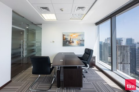 Zyrë në Business Bay, Dubai, Emiratet e Bashkuara Arabe 82.5 m2. № 660585 - Foto 4