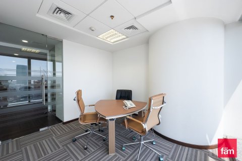 Zyrë në Business Bay, Dubai, Emiratet e Bashkuara Arabe 82.5 m2. № 660585 - Foto 17