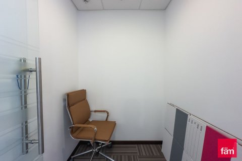 Zyrë në Business Bay, Dubai, Emiratet e Bashkuara Arabe 82.5 m2. № 660585 - Foto 24