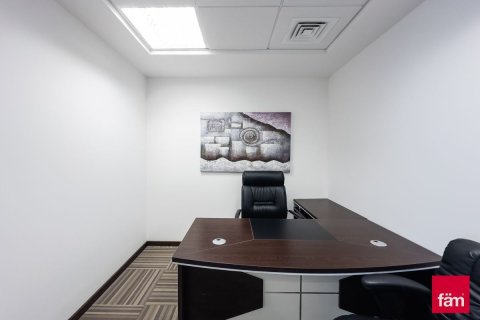 Office in Business Bay, Dubai, UAE 82.5 sq.m. № 660585 - photo 10